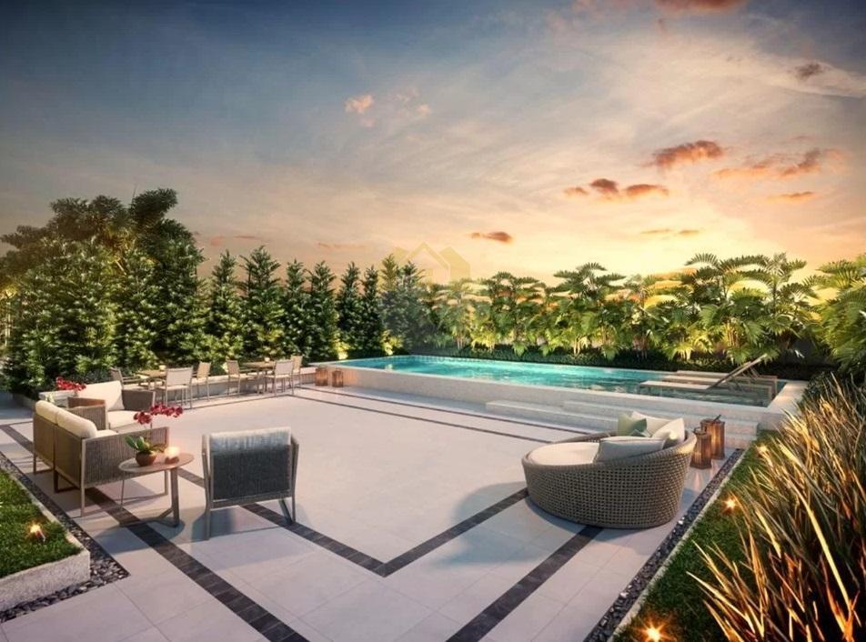Private  pool house
